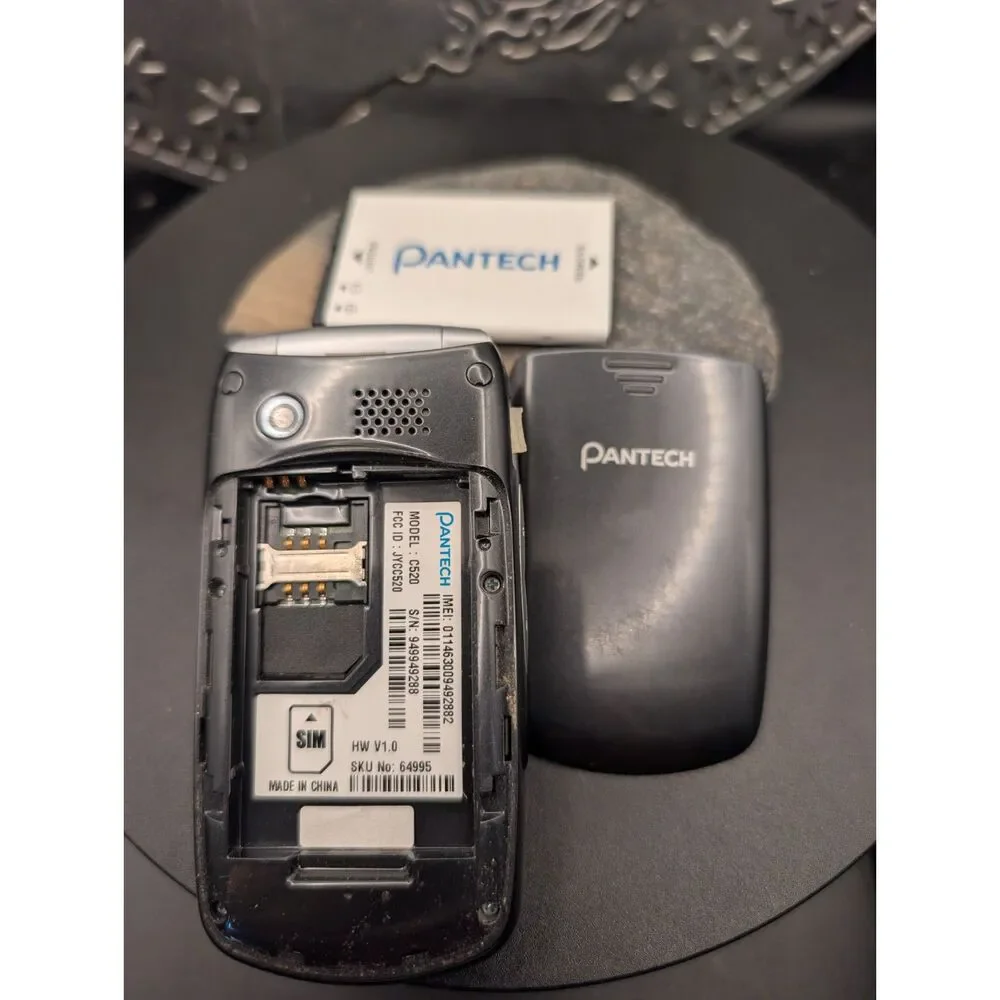 Pantech C520 Cell Phone – For Parts or Repair – No Charger
